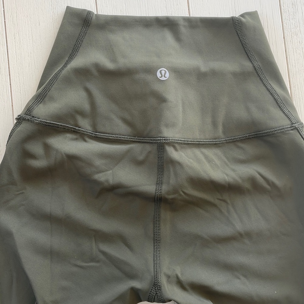 Lululemon leggings